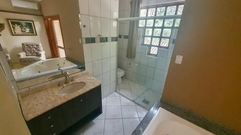 Foto 20 de 20 — Linda Casa a Venda no Centro de Guaíba